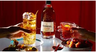 Hennessy VSOP leads Nigerian online liquor store searches with 4,400 monthly searches, dominating Lagos and Abuja markets